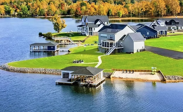 Private Pointe near Lake Anna, Virginia